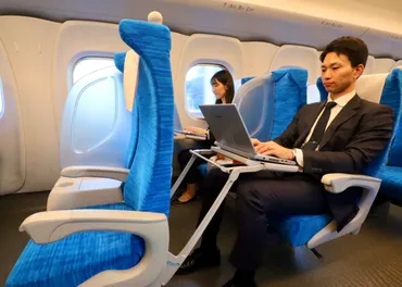 東海道新幹線 ビジネス向けの新しい座席「S Work Pシート」お披露目