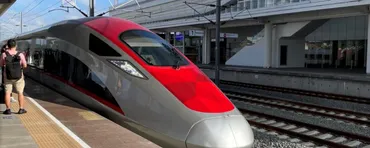 ジャカルタ～バンドン高速鉄道「Whoosh」ってどんな乗り物？開通で変わる旅のカタチとは？ジャカルタ・バンドンを繋ぐ！東南アジア初の高速鉄道「Whoosh」徹底解説