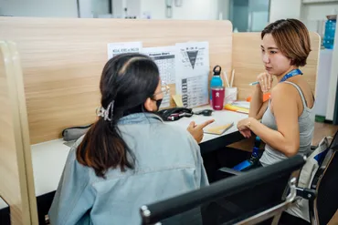 マンツーマンの英語レッスンが、１日最大8時間