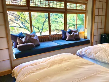 舟で向かう大人の隠れ宿】嵐山の絶景を独り占め「星のや京都」で過ごす雅な時間