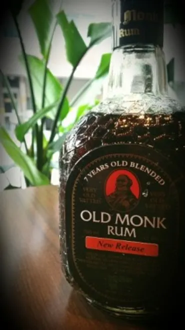 オールドモンク Old Monk ラム酒 – Cigar Bar Supernova 淀屋橋店