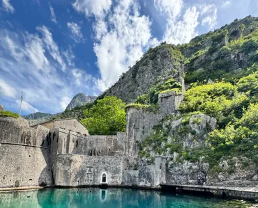 ドゥブロヴニクから隣国モンテネグロのコトルへ日帰り旅のTips 