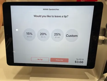 アメリカでテイクアウトしたとき、チップは必要？不要？