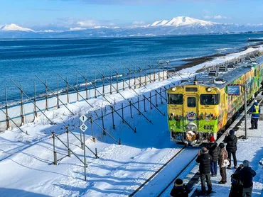 流氷に一番近い駅「北浜駅」と知床半島 