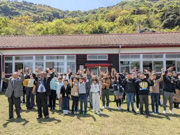 瀬戸内の高井神島で「漫画学校」開校 全国から生徒募集 