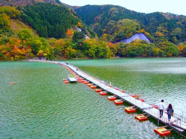 奥多摩の魅力再発見！都会の喧騒を離れて自然を満喫できる旅へ出発！奥多摩：絶景、グルメ、癒やし…あなたの冒険が始まる