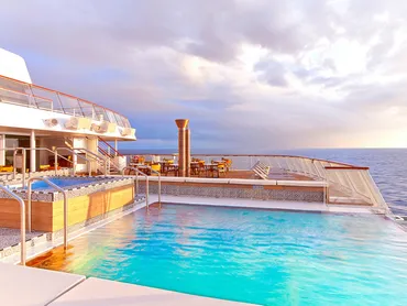 北欧スタイルのラグジュアリー客船「バイキング・エデン」で美しき島々を巡る 