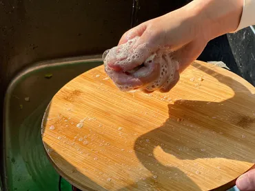 ダイソー】「ミラクルキッチンワイプス」これは使える!洗剤付き食器洗いシートをキャンプで試してみた