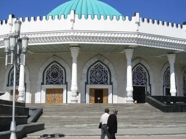 アミール・ティムール博物館：ウズベキスタンの英雄ティムールとティムール朝の歴史を紐解く旅？タシケントのランドマーク：ティムール博物館の見どころ