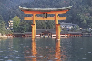 厳島神社の大鳥居、修復の裏側！ 驚きの事実が明らかに！？その歴史と信仰の秘密とは！？