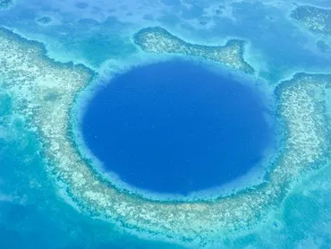 世界遺産ブルーホール