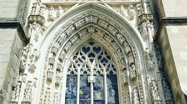 ローザンヌ観光完全ガイド：オリンピックの首都で巡る！おすすめスポットは？ローザンヌ：オリンピックの首都とゴシック建築の美しさ