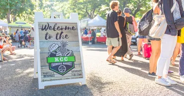 ハワイ最大のファーマーズ・マーケット「KCC FARMERS MARKET」