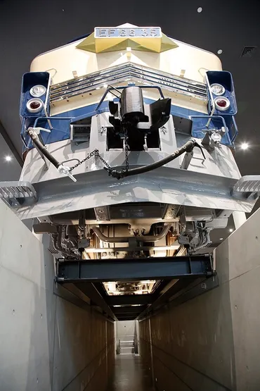 日本最大級の京都鉄道博物館へ！興奮の体験コーナーも ...