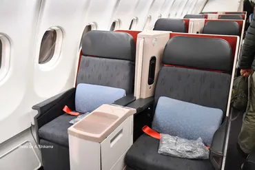 ターキッシュエアラインズのビジネスクラス搭乗体験記：快適な空の旅とは？ビジネスクラス体験レビュー：フライングシェフによる機内食、アメニティ、サービス