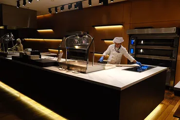 まるで空の上のレストラン！ シェフ同乗の「ターキッシュ エアラインズ」ビジネスクラスで絶品トルコ料理を堪能