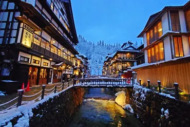 銀山温泉「能登屋旅館」宿泊記・雪の銀山温泉を訪ねて 
