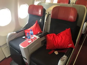 エアアジア関空発バンコクドンムアン行きでプレミアムフラットベッドに乗ってみた。他と比べてコスパとかどう?