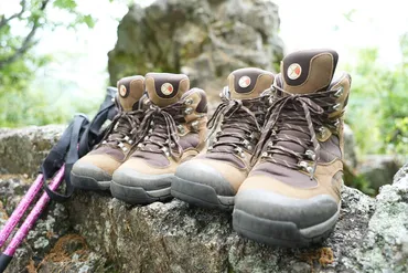 トレッキングシューズは本格登山には向かない?アウトドアシューズの基本と選び方とは