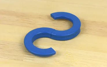 フックが゛字型゛に変形荷物をぶら下げるだけじゃない「トラベル字フック」レビュー