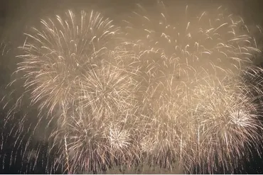 茨木】茨木辯天花火大会の穴場鑑賞スポット!今年もイオンモール茨木屋上駐車場を無料開放するって!
