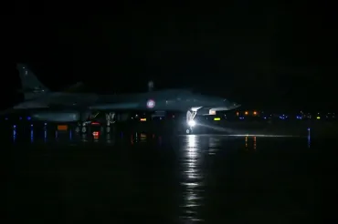 ベトナム戦争以来!米空軍の戦略爆撃機部隊が日本に配備