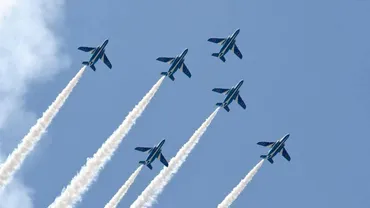 ブルーインパルス、入間航空祭で飛行。月日(日)時から–