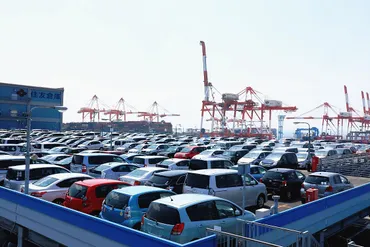 日本の中古車輸出、ロシア制裁の影響は？輸出の変化と課題を徹底解説！中古車輸出、アフリカ・中東・ロシア市場の最新動向