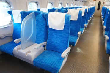 新幹線S Work車両、快適ワーク空間への進化？料金改定と新サービス徹底解説！JR東海のS Work車両、ビジネスパーソン向けの新サービス開始！