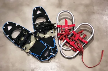 雪山登山】ワカンとスノーシューどっち買えば良いの?実力をスノーフィールドで比較検証!