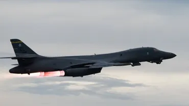 米戦略爆撃機が朝鮮半島上空を飛行北朝鮮に武力誇示