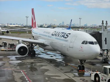 カンタス航空直行便!便エコノミークラス搭乗記!【年シドニー編】