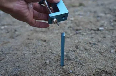 ダイソーのランタンスタンドを入手。実際に使ったら、衝撃の事態に……