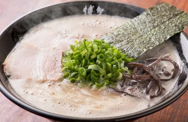 福岡の名物グルメを満喫!絶対に食べたい郷土料理からスイーツまで大特集