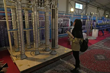 、イランで高濃縮ウラン検出米高官「爆弾日で製造可」：朝日新聞