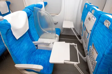 東海道・山陽新幹線の「車両」にスペース拡大「シート」導入駅窓口などでも購入可能に