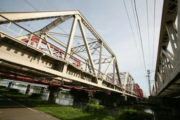 東海道本線上神崎川橋梁（上り内外線）