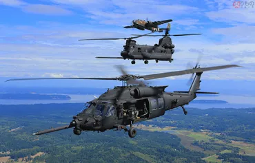 騒然、夜のビル街を飛ぶ漆黒の影!その正体、米陸軍「ナイトストーカーズ」とは?