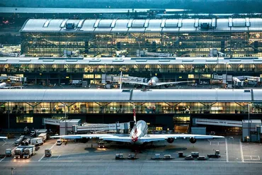 電子版】英ヒースロー空港、第滑走路建設に前進裁判所が反対派退ける