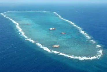 中国船が海洋調査か沖ノ鳥島周辺のEEZ内:中日新聞