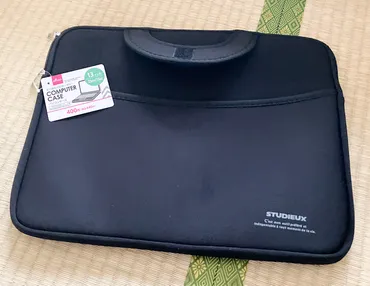 コスパ最強】ダイソー製パソコンケース(13インチ)の高機能ぶりに驚愕!!業界騒然の人気商品 – 田無ぐらし