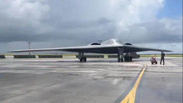 レーダーに捕捉されずに世界中を飛行、１機２９００億円 ステルス爆撃機Ｂ２とは 