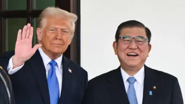 日米貿易合意とは？関税、自動車、経済への影響を徹底解説！(合意の行方は？)日米貿易合意：自動車関税引き下げと市場開放の舞台裏