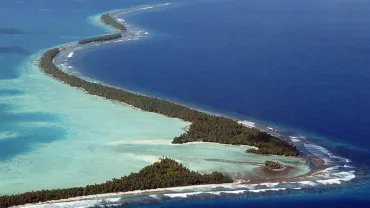 気候ビザ」とは何か、なぜツバルの住民がそれを求めているのか