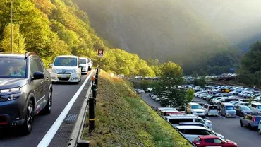 上高地の渋滞対策にライブカメラ ネットで配信、計画的な来訪を促す 長野県:朝日新聞