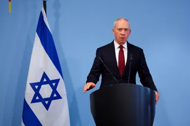 イスラエル国防相、ガザ戦後統治で首相に異議 軍事支配排除求める