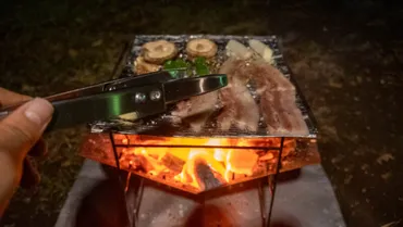 キャプテンスタッグ「たためる ソロトング」。キャンプ荷物のコンパクト化に役立つ優秀ギア 