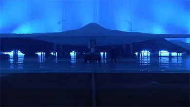 全翼のステルス爆撃機B