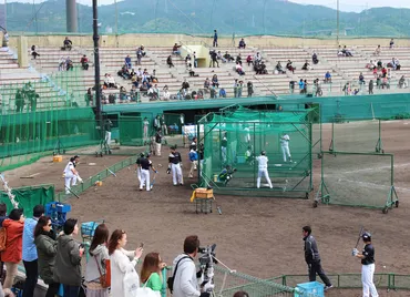 2025年版】今年は国内9チームが集結!プロ野球沖縄キャンプ地まとめ
