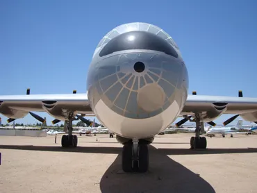 B-52爆撃機の歴史と未来：空の要塞はどこへ向かう？B-52の進化と将来展望
